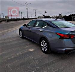 نيسان ألتيما